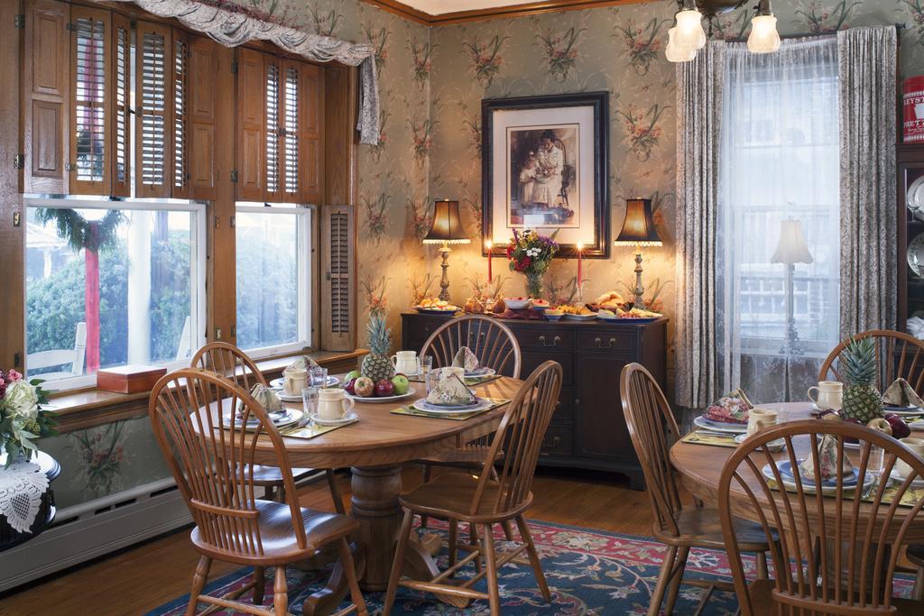 Harvest Moon Bed & Breakfast Нью Холланд Экстерьер фото