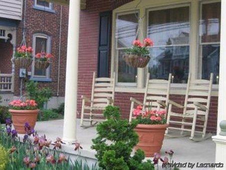 Harvest Moon Bed & Breakfast Нью Холланд Экстерьер фото