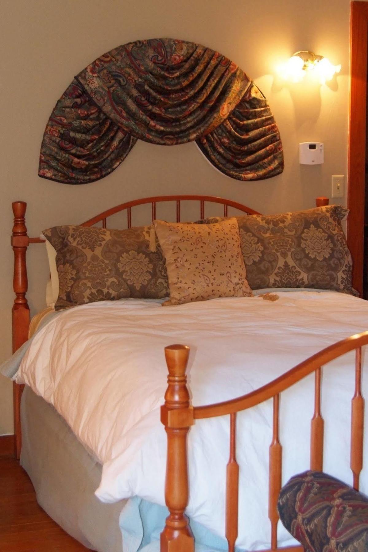 Harvest Moon Bed & Breakfast Нью Холланд Экстерьер фото